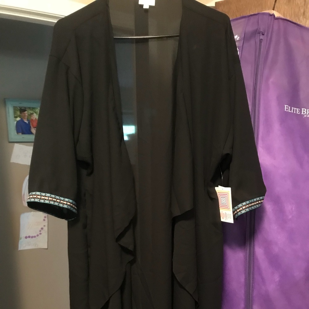 Lularoe Large Shirley